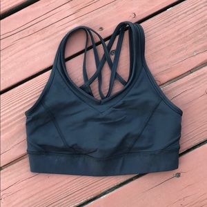 Women’s lululemon sports bra